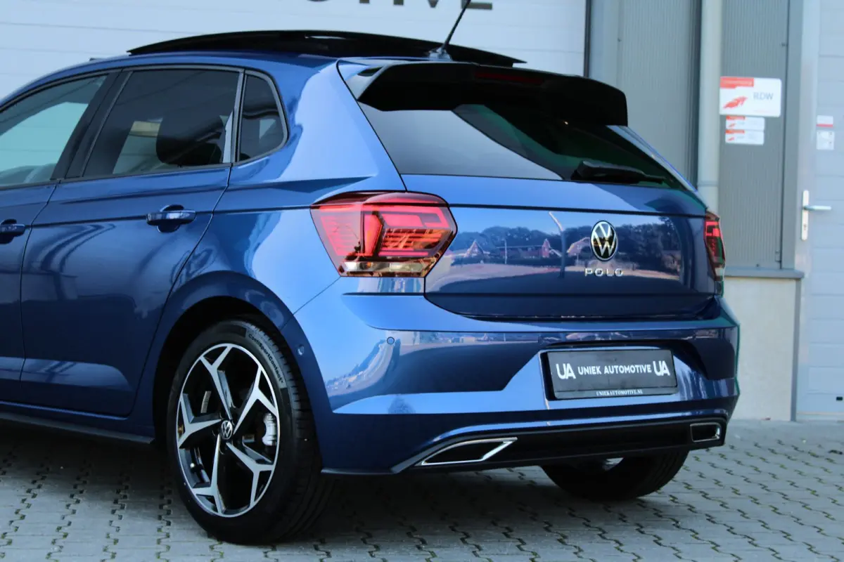1.5 TSI HIGHLINE BUSINESS R | R LINE | KEYLESS | 17" | CAMERA | BEATS | LED | DODEHOEK | ACC | PANO | 1E EIG!