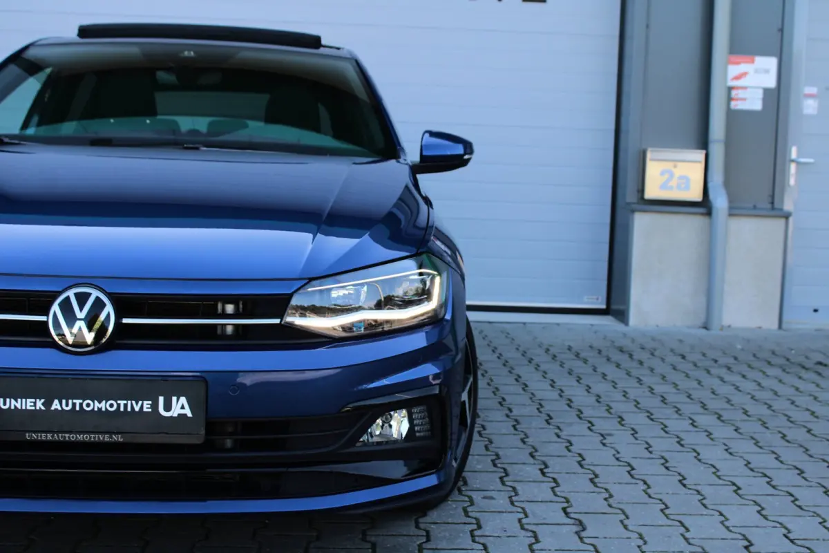 1.5 TSI HIGHLINE BUSINESS R | R LINE | KEYLESS | 17" | CAMERA | BEATS | LED | DODEHOEK | ACC | PANO | 1E EIG!