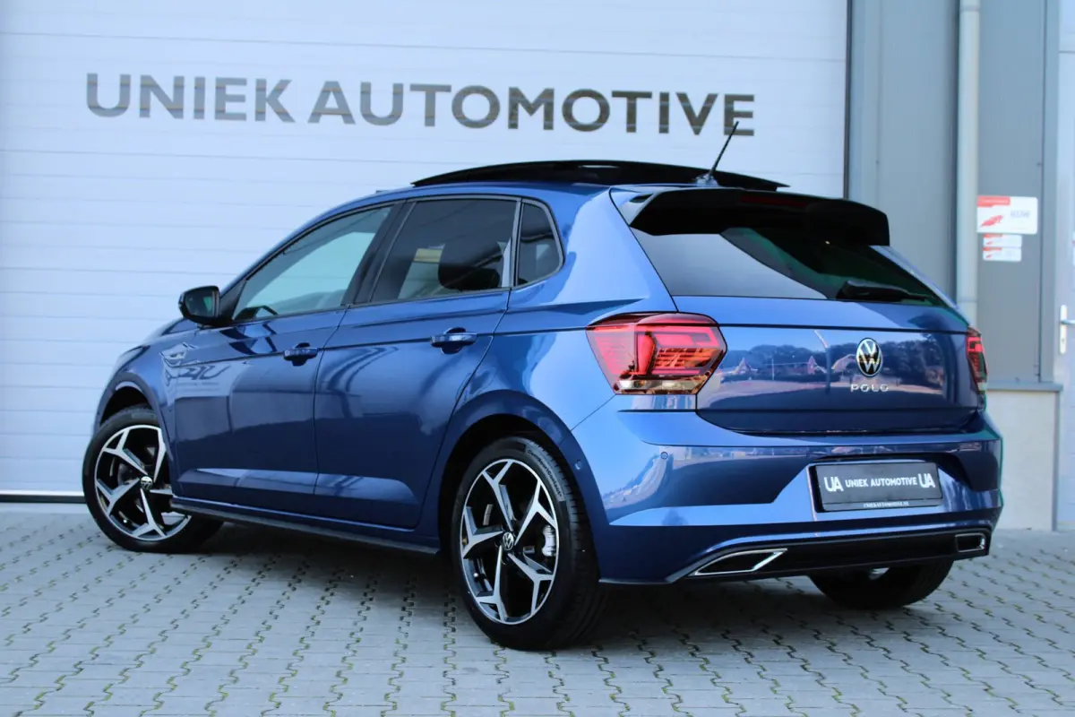 1.5 TSI HIGHLINE BUSINESS R | R LINE | KEYLESS | 17" | CAMERA | BEATS | LED | DODEHOEK | ACC | PANO | 1E EIG!