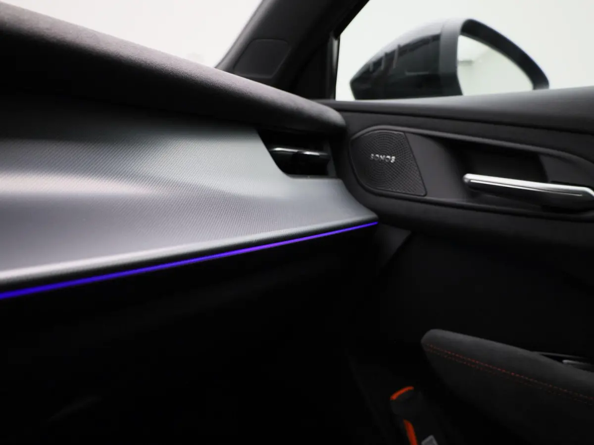1.5 e-hybrid S edition 272 PK | S-line | Automaat | Panoramadak | SONOS Sound | Trekhaak | Head-up display | Lichtmetalen velgen |