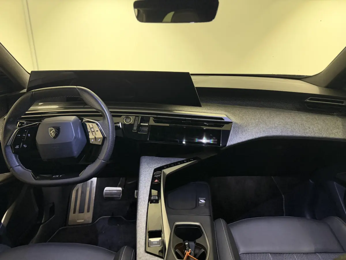 1.2 Hybrid 145 GT | Camera | Navigatie | Climate control | Apple Carplay/Android Auto