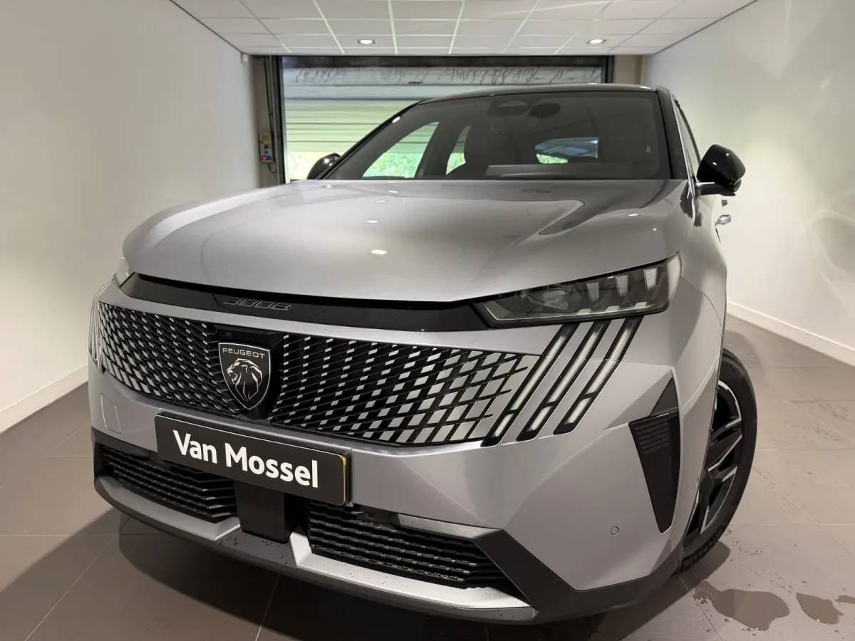 1.2 Hybrid 145 GT | Camera | Navigatie | Climate control | Apple Carplay/Android Auto