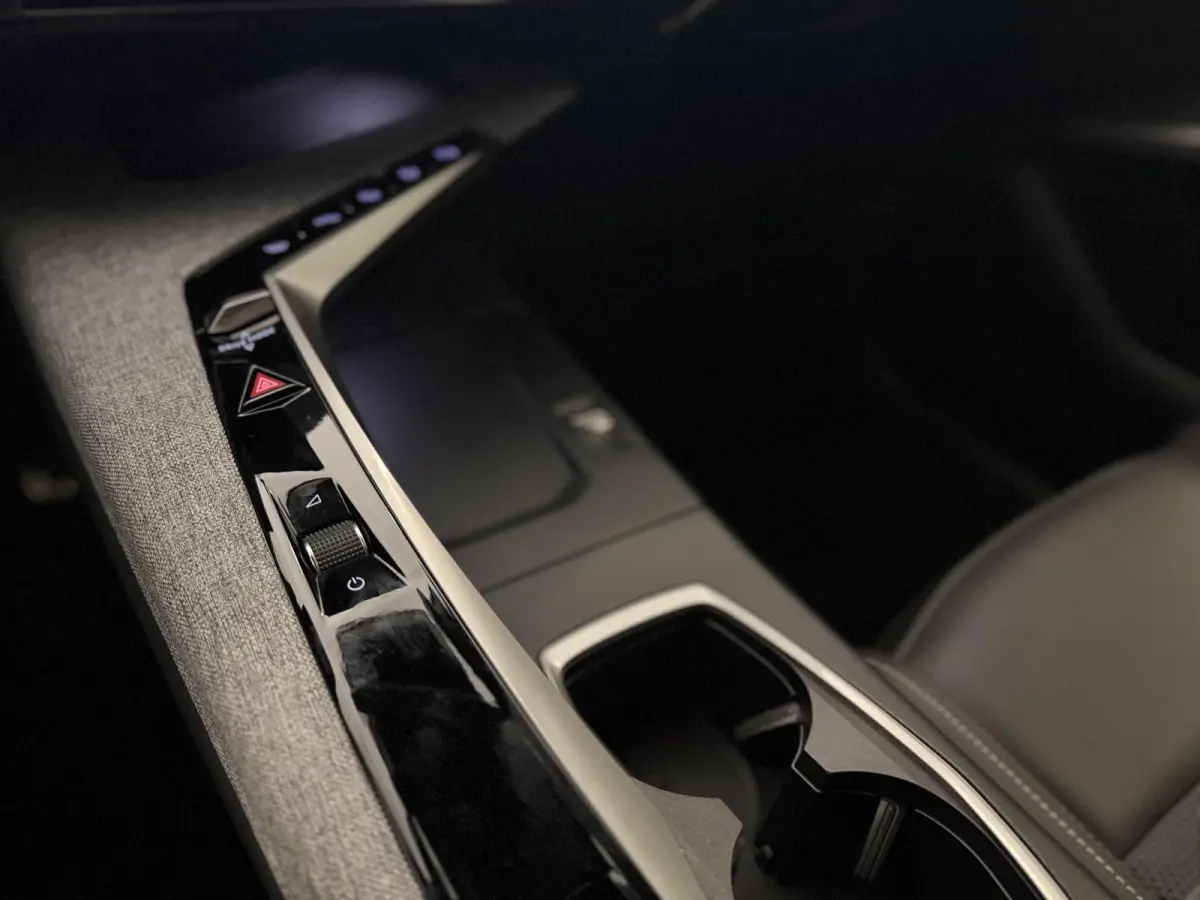 1.2 Hybrid 145 GT | Camera | Navigatie | Climate control | Apple Carplay/Android Auto