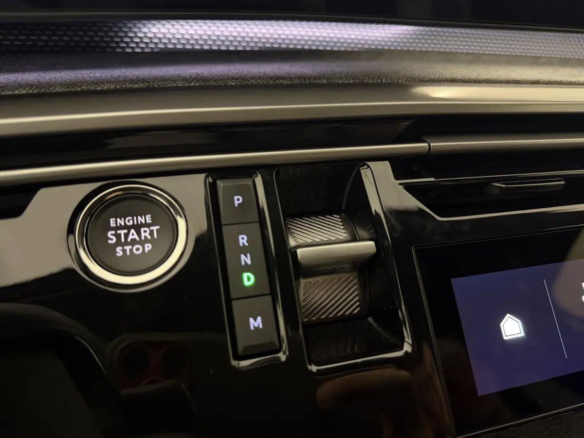 1.2 Hybrid 145 GT | Camera | Navigatie | Climate control | Apple Carplay/Android Auto