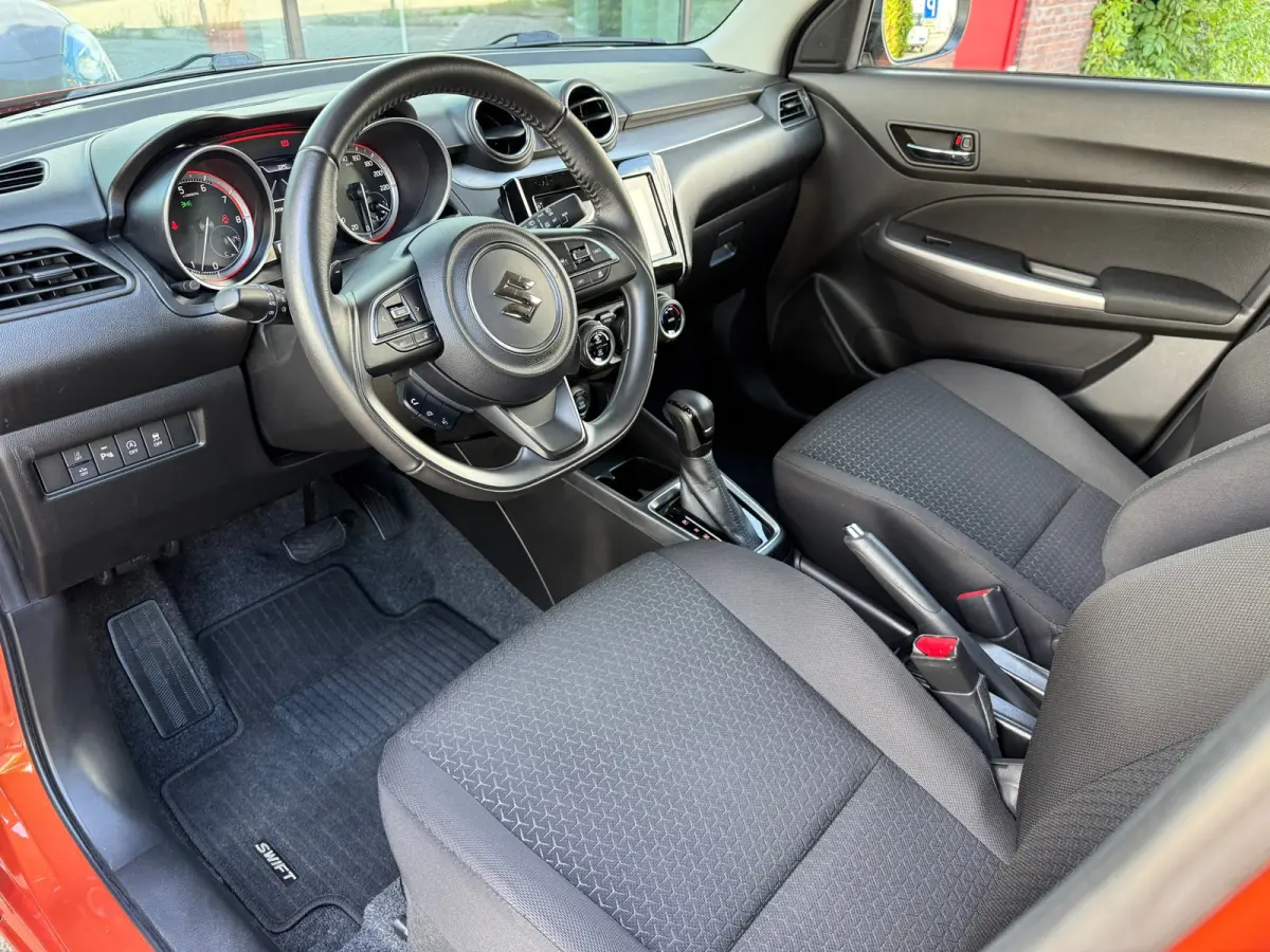 1.2 Style Smart Hybrid - Automaat - Camera - Media Apple/Android - Winterpakket- Org.NL
