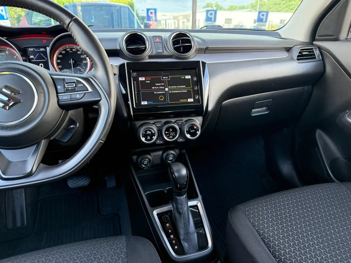 1.2 Style Smart Hybrid - Automaat - Camera - Media Apple/Android - Winterpakket- Org.NL