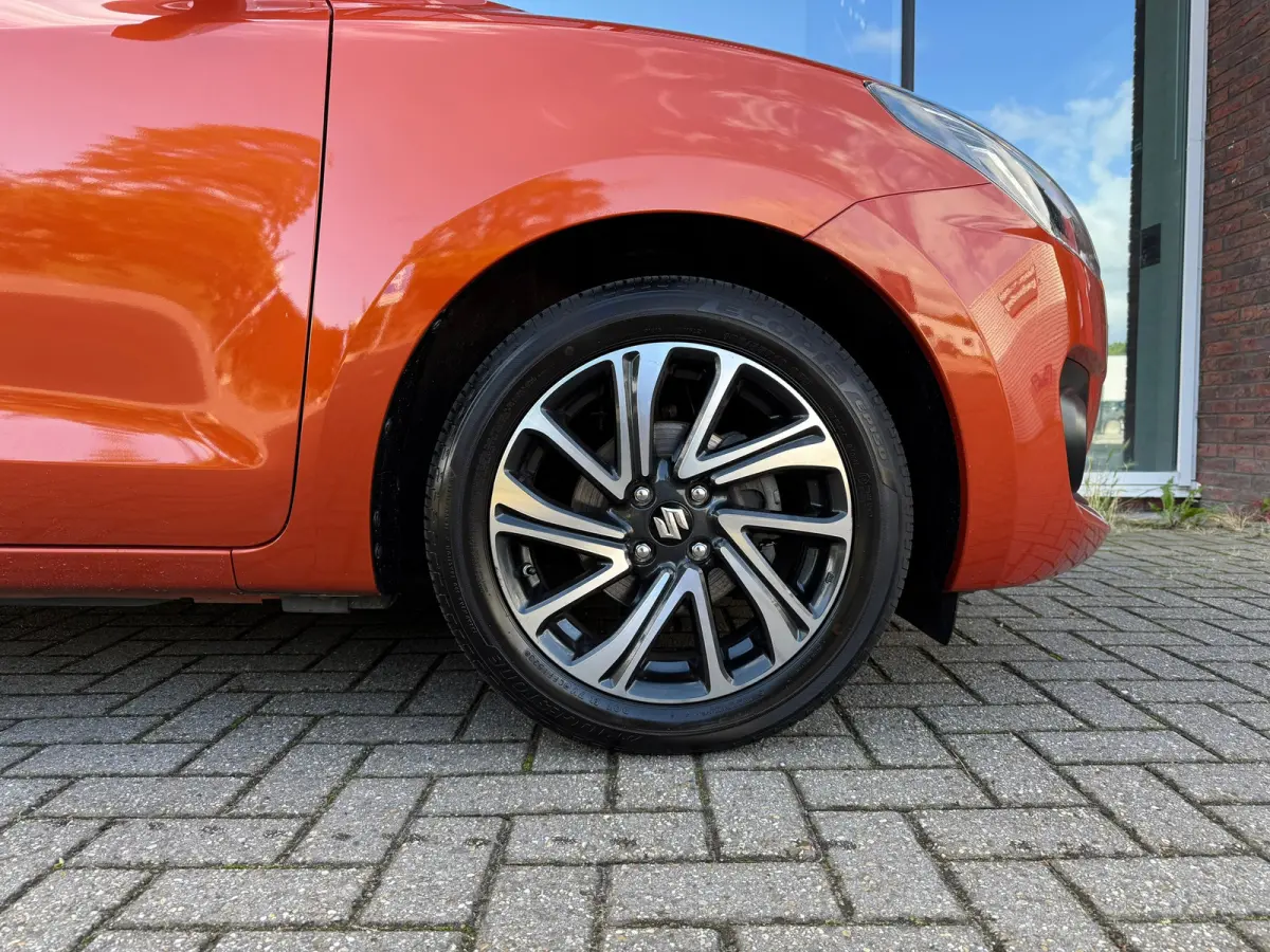 1.2 Style Smart Hybrid - Automaat - Camera - Media Apple/Android - Winterpakket- Org.NL