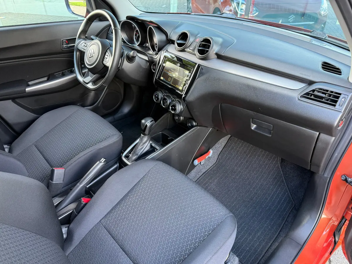 1.2 Style Smart Hybrid - Automaat - Camera - Media Apple/Android - Winterpakket- Org.NL