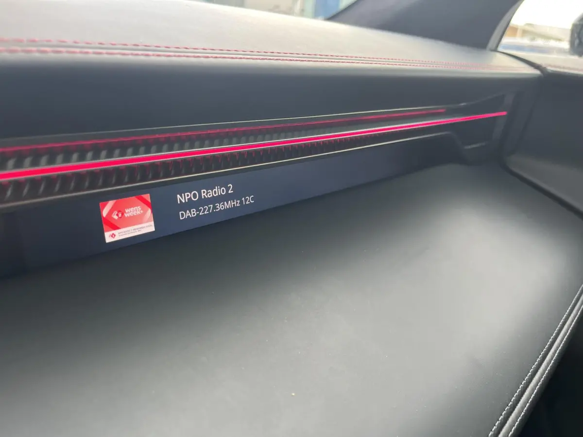 EDS 612PK 4WD 112 kWh TREKH+KEF+PANO+22INCH