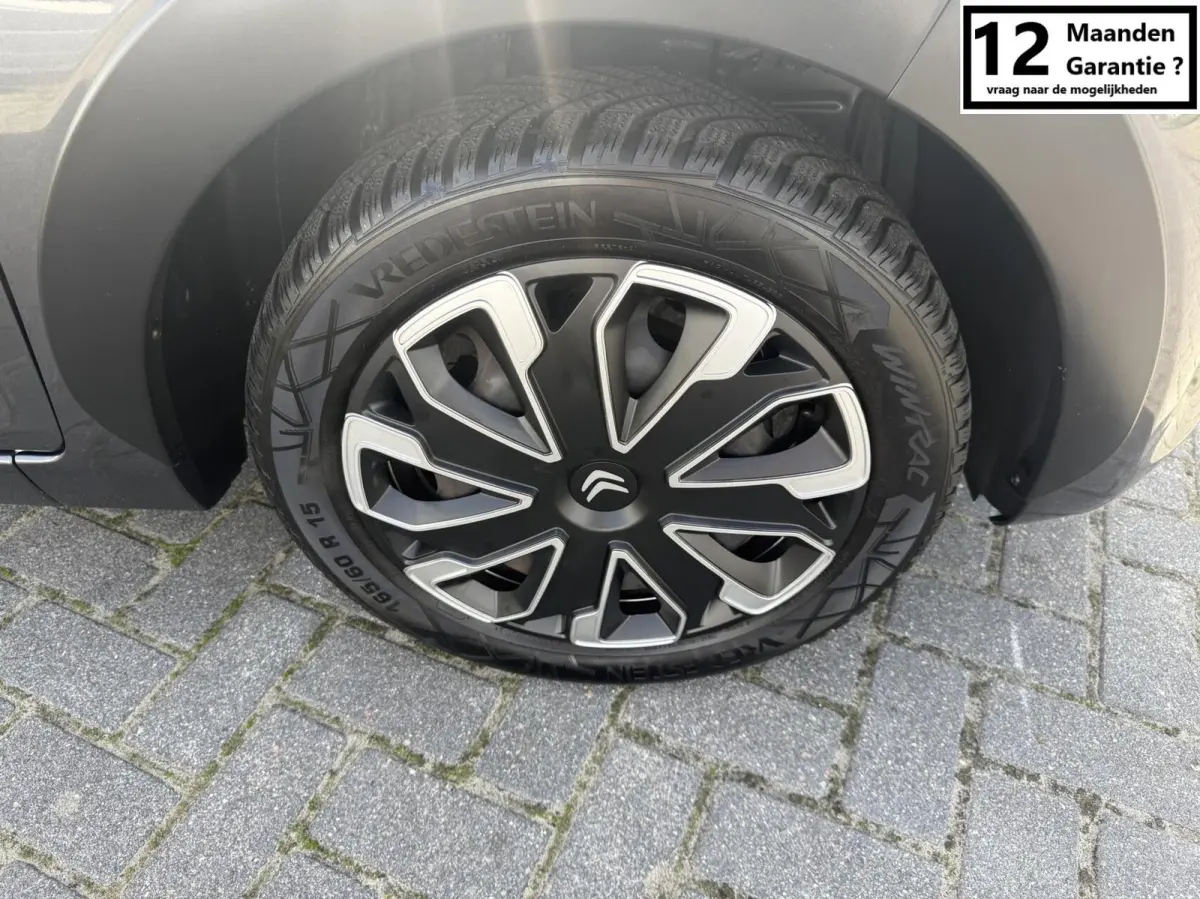 1.0 VTi Shine MILLENIUM AIRCO 5 DEURS PRIVACY GLASS