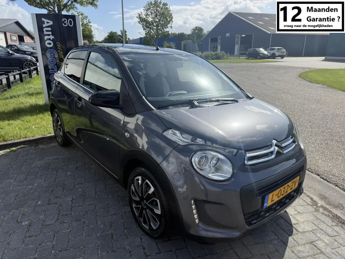 1.0 VTi Shine MILLENIUM AIRCO 5 DEURS PRIVACY GLASS