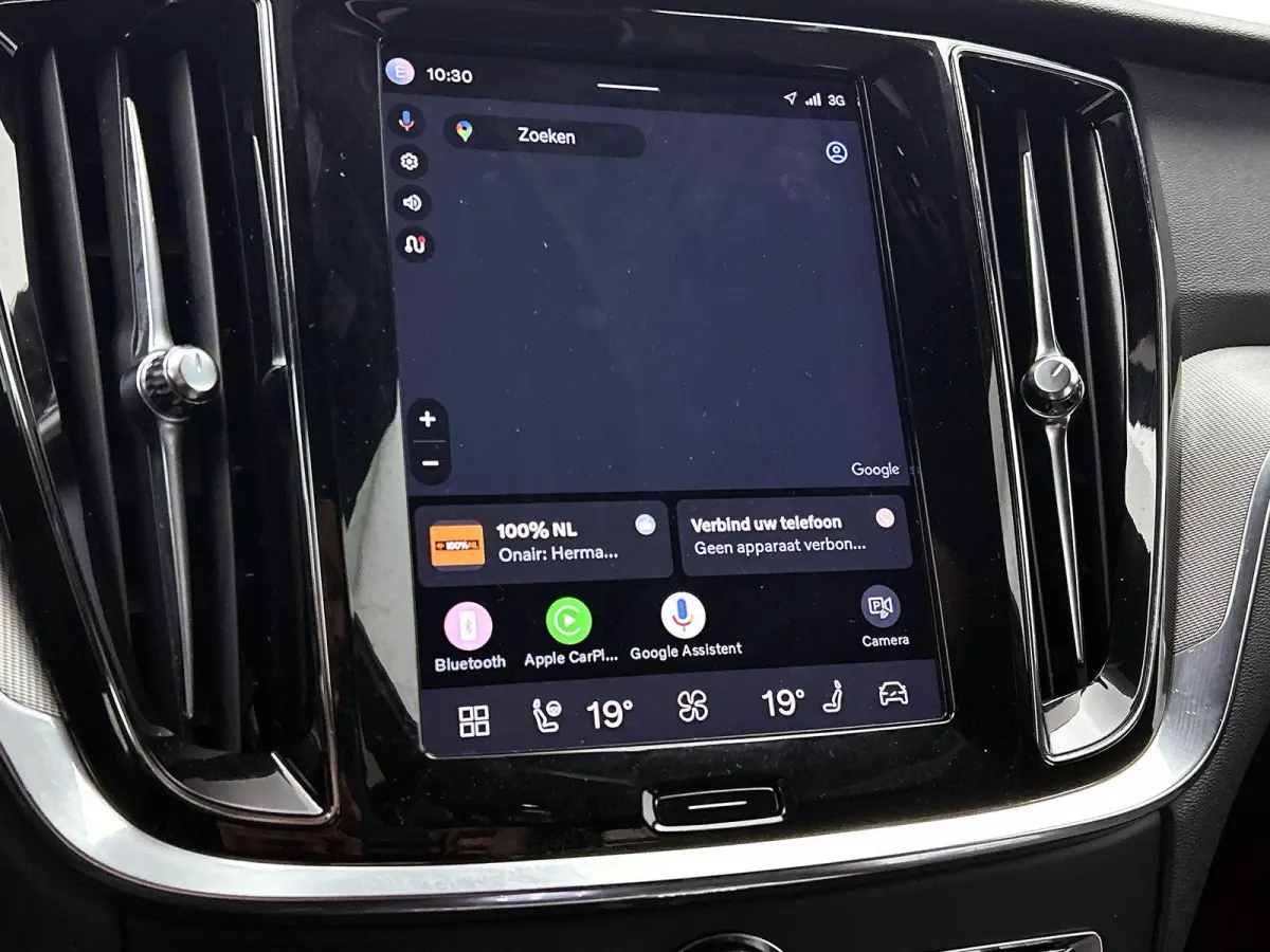 2.0 B4 Plus Dark 1e Eigenaar | Origineel Nederlands Voertuig | Automaat | Trekhaak | Achteruitrijcamera | Apple carplay | Android Auto | Lederen Bekleding | Cruise Control | Stoelverwarming 