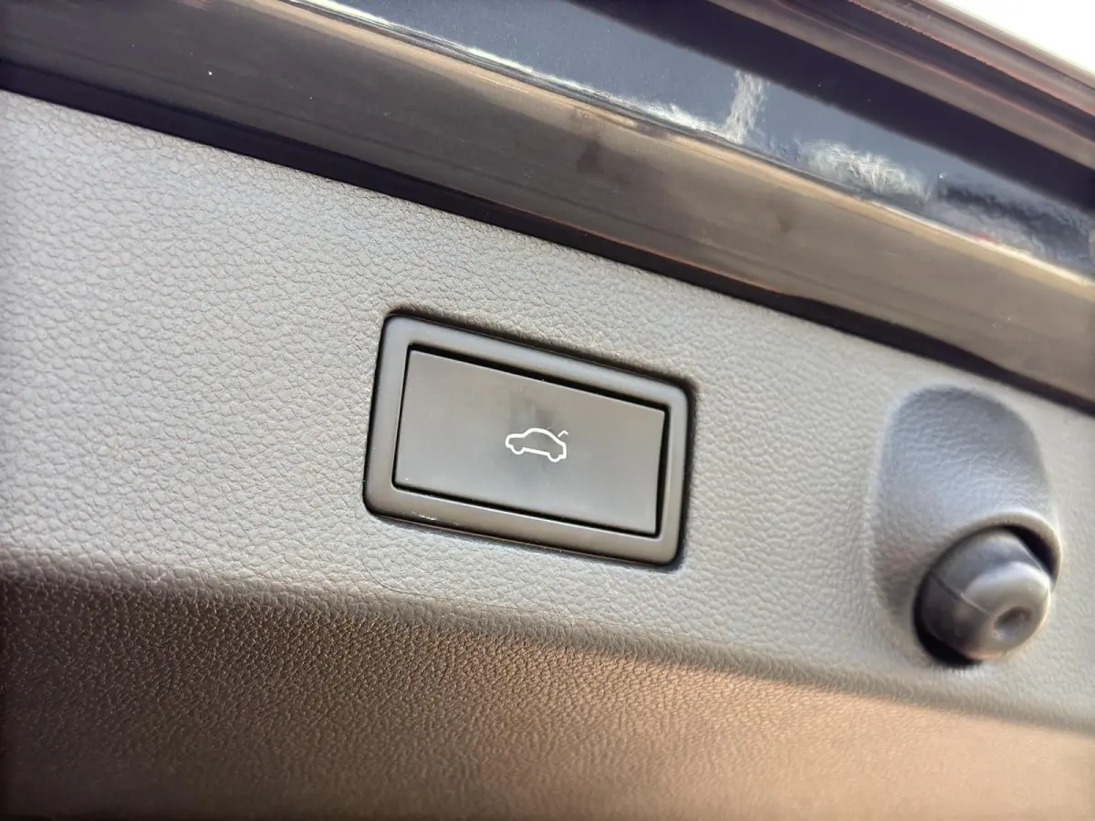 1.4 TSI eHybrid Elegance Business+ | Trekhaak | A.cam | ACC | Elec. klep | LED |