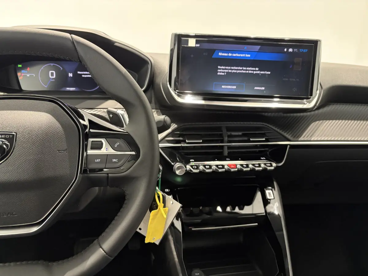 1.2 Hybrid 110 e-DCS6 Allure | APPLE CARPLAY & ANDROID AUTO | CAMERA | NAVI |