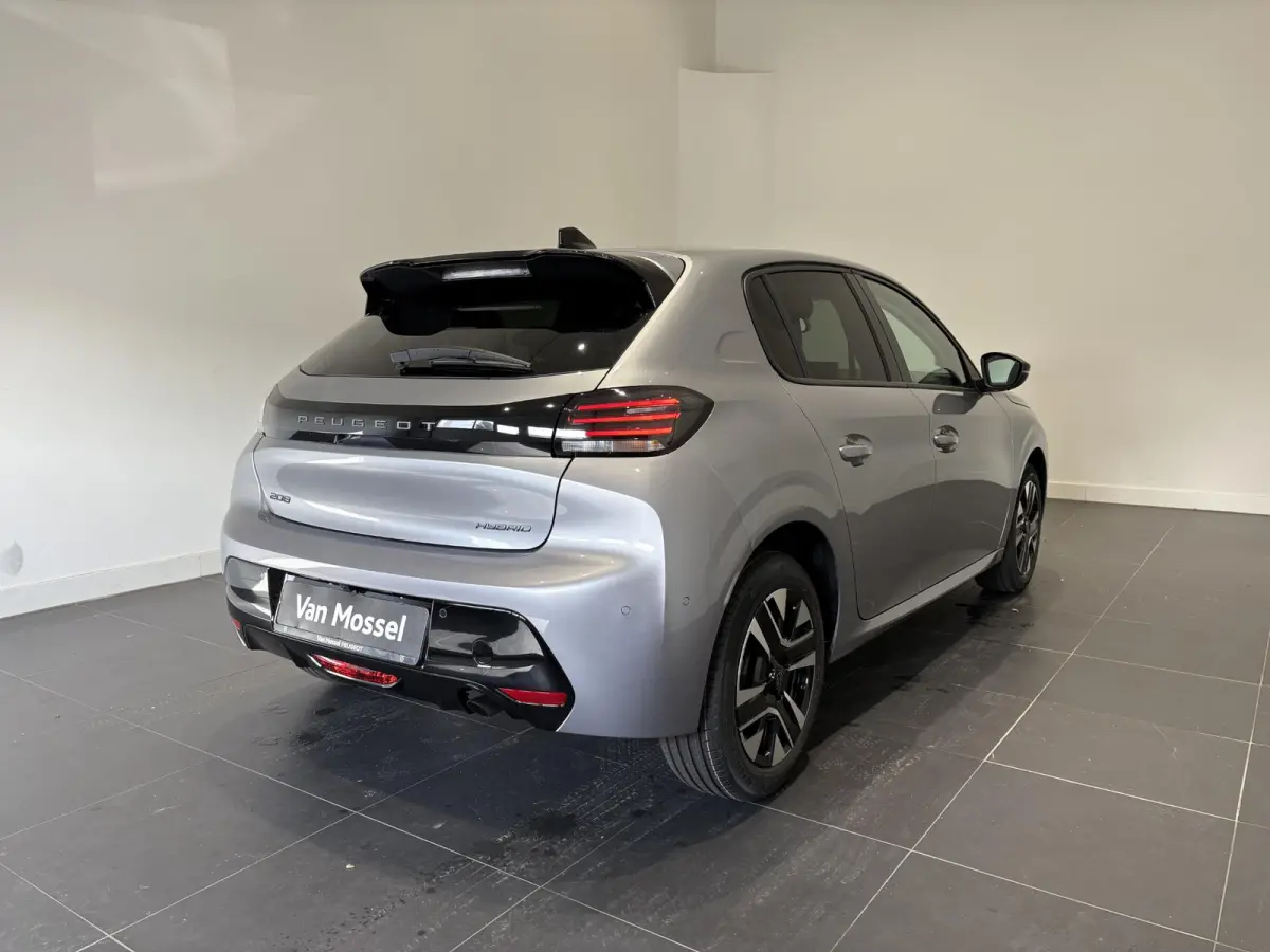 1.2 Hybrid 110 e-DCS6 Allure | APPLE CARPLAY & ANDROID AUTO | CAMERA | NAVI |