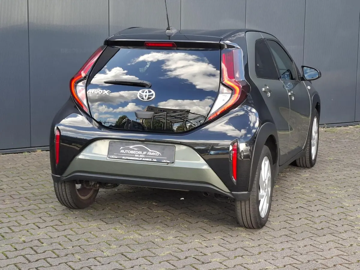 1.0 VVT-i MT / CARPLAY / 12 MAANDEN GARANTIE!