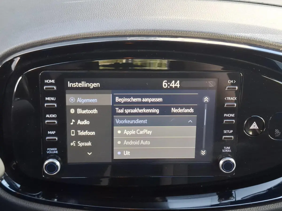 1.0 VVT-i MT / CARPLAY / 12 MAANDEN GARANTIE!