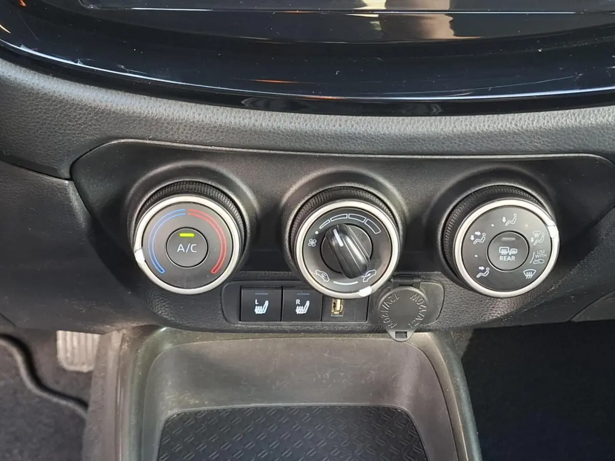 1.0 VVT-i MT / CARPLAY / 12 MAANDEN GARANTIE!