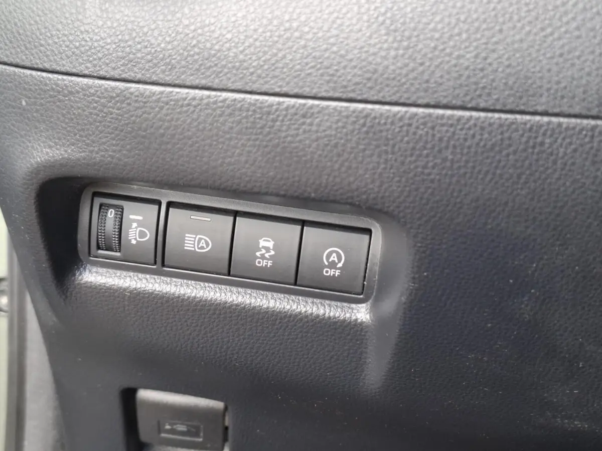 1.0 VVT-i MT / CARPLAY / 12 MAANDEN GARANTIE!