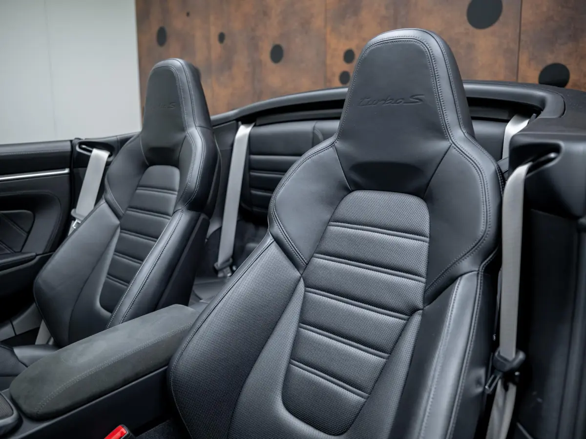 3.8 Turbo S | PTS | Lift | Sportuitlaat | 360° | Keyless | PASM Sportonderstel |