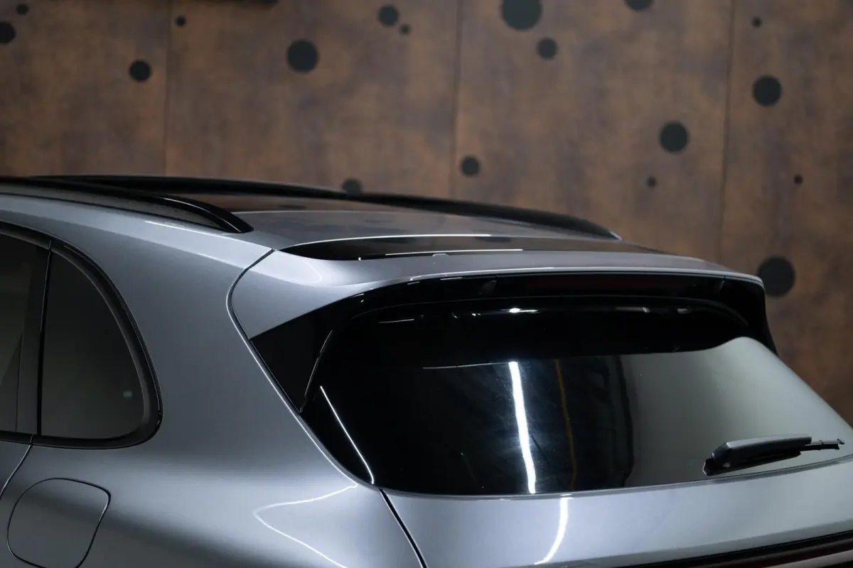 3.0 S E-Hybrid | SportDesign | 360° | Achterasbest. | InnoDrive | BOSE | Luchtvering |