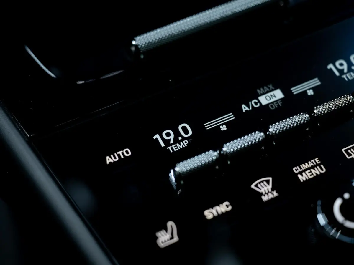 3.0 S E-Hybrid | SportDesign | 360° | Achterasbest. | InnoDrive | BOSE | Luchtvering |