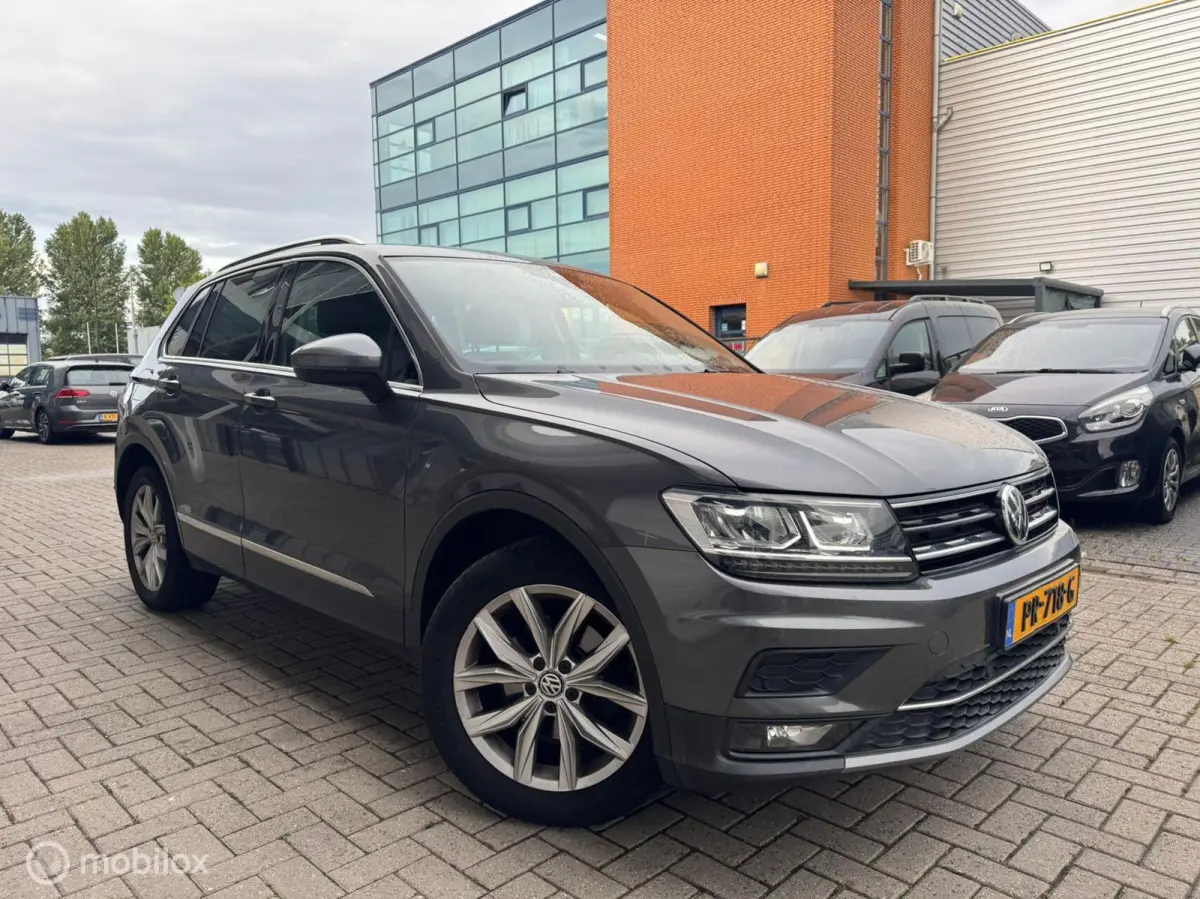 Volkswagen Tiguan 2017 Benzine Automatisch leasen