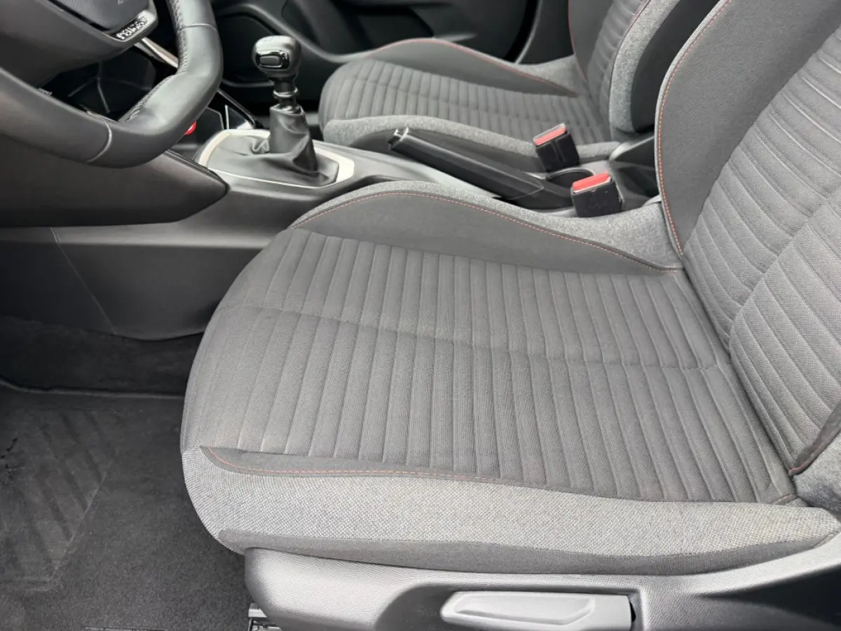 1.2 PT BLUE LEASE ACTIVE 100 PK NAVI AIRCO/ECC PDC