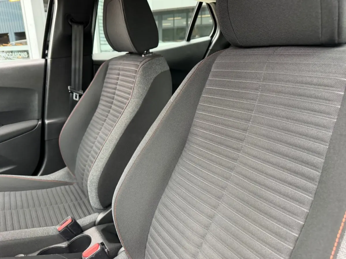 1.2 PT BLUE LEASE ACTIVE 100 PK NAVI AIRCO/ECC PDC