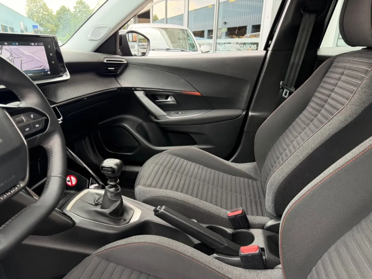 1.2 PT BLUE LEASE ACTIVE 100 PK NAVI AIRCO/ECC PDC