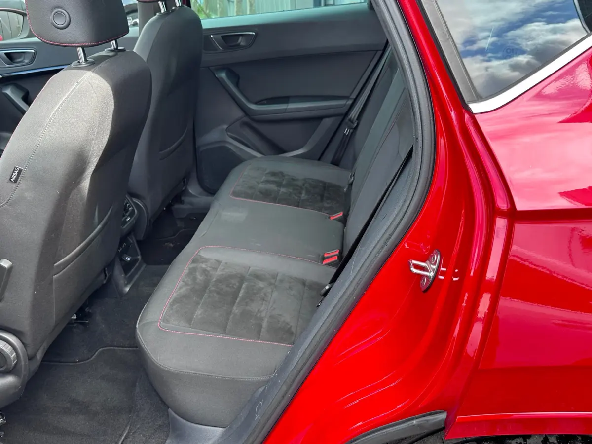 1.4 TSI FR Busi excl btw bpm DSG-7 5d + PANO TREKHAAK 360 CAMERA STOELVRE