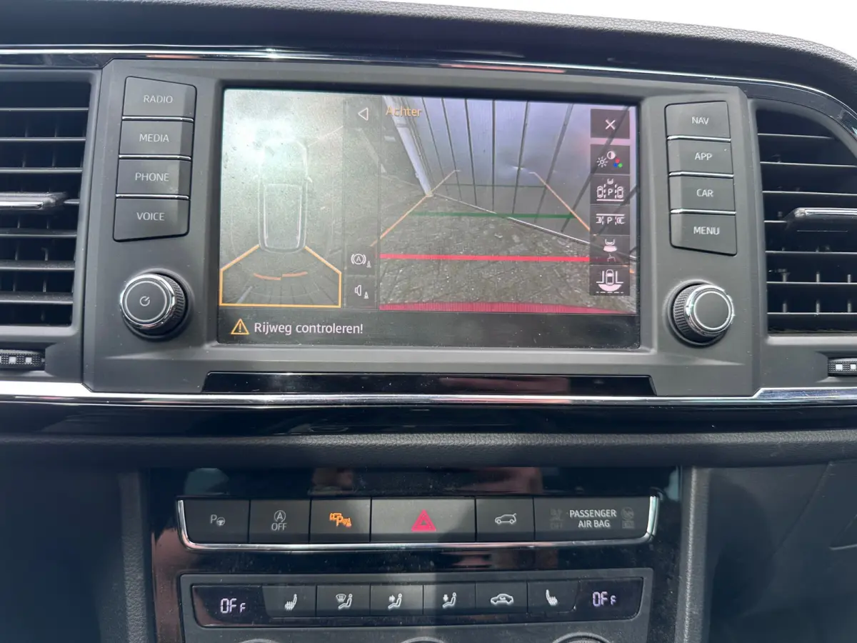 1.4 TSI FR Busi excl btw bpm DSG-7 5d + PANO TREKHAAK 360 CAMERA STOELVRE