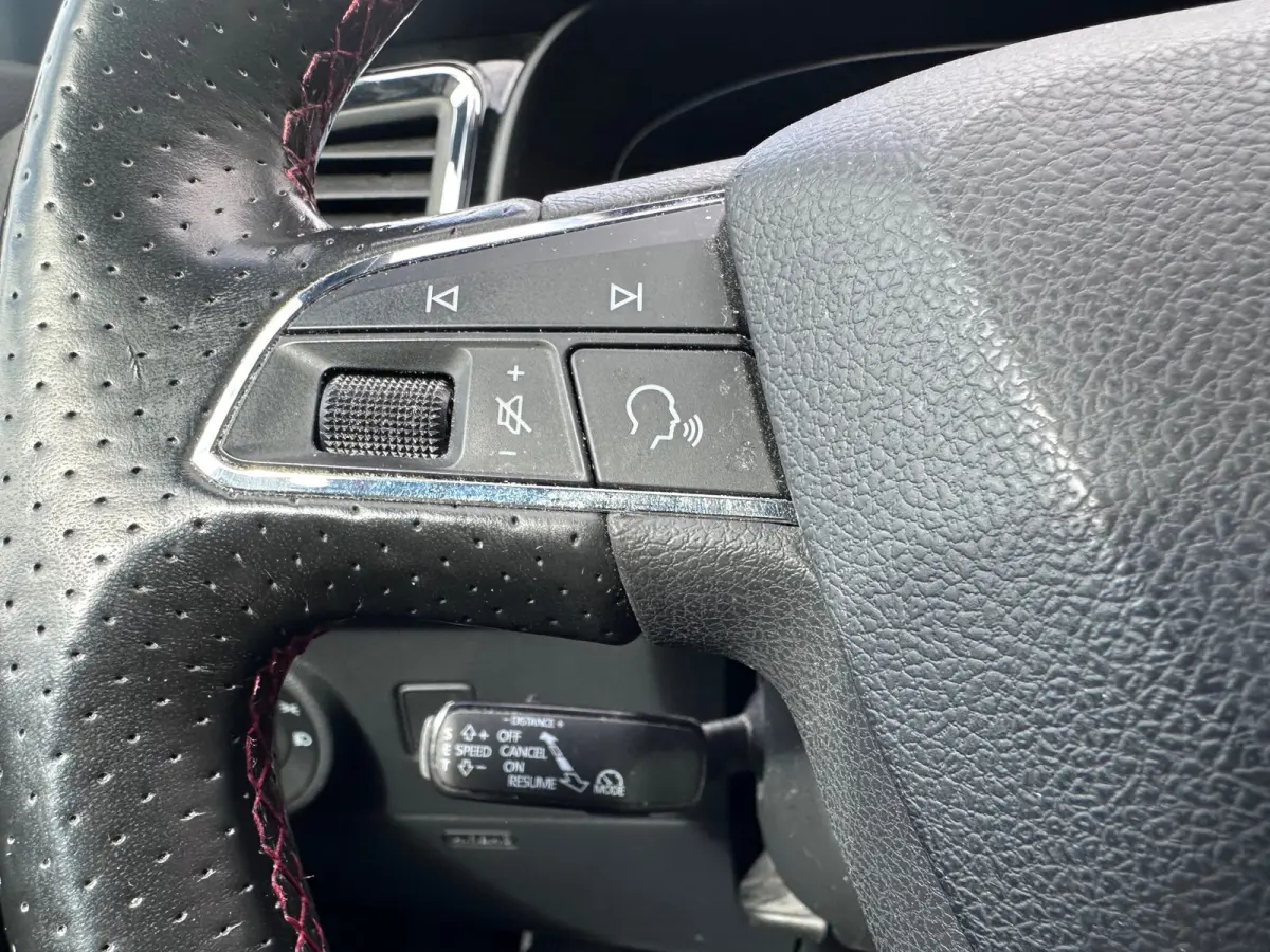 1.4 TSI FR Busi excl btw bpm DSG-7 5d + PANO TREKHAAK 360 CAMERA STOELVRE