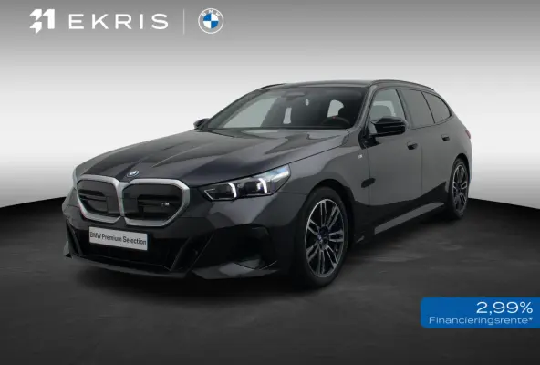 M60 xDrive Innovation Pack | Travel Pack | Comfort Pack | Panoramadak | Comfortstoelen + Stoelventilatie | Driving Assistant Professional | Harman Kardon | 19''