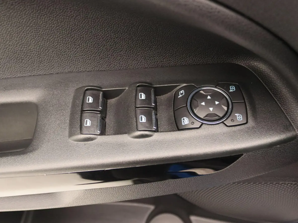 1.0 EcoBoost ST-Line Apple Carplay/Android Auto | Climate Control | Achteruitrijcamera | Cruise Control | Lichtmetalen Velgen |