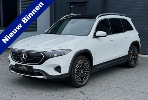 300 4MATIC Luxury Line 67 kWh PANO BURMESTER SFEER 20" AMG 30673KM!