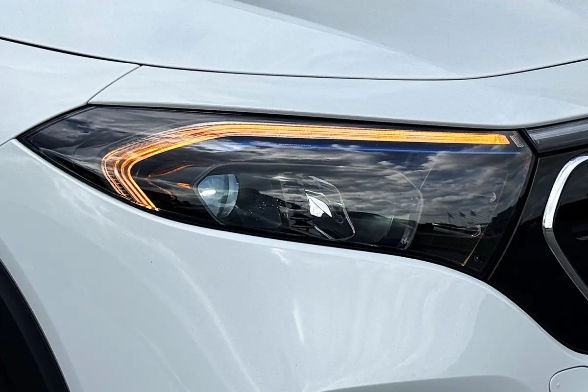 300 4MATIC Luxury Line 67 kWh PANO BURMESTER SFEER 20" AMG 30673KM!