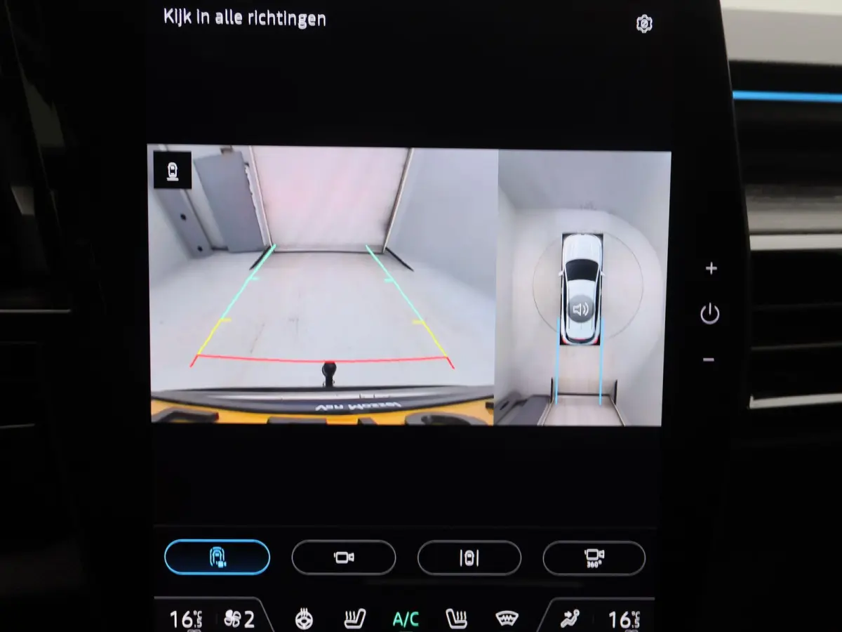 1.2 E-Tech full hybrid 200 iconic | Apple Carplay - Android Auto | Sfeerverlichting | Led Verlichting | Stoelverwarming | Camera |