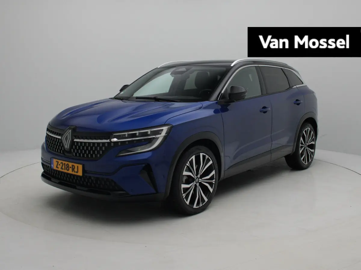 1.2 E-Tech full hybrid 200 iconic | Apple Carplay - Android Auto | Sfeerverlichting | Led Verlichting | Stoelverwarming | Camera |