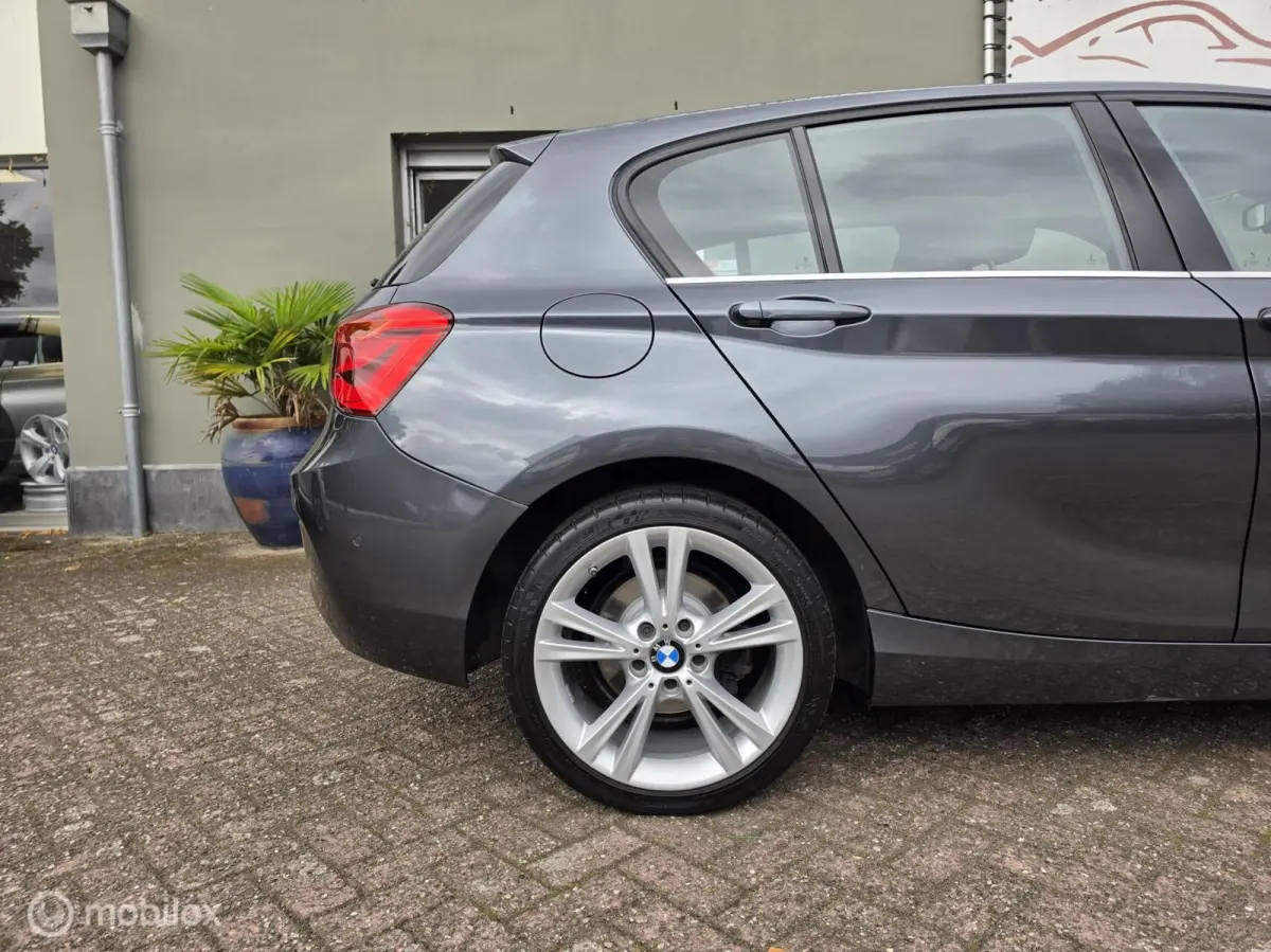 F20 118i Executive Led/Urban/Navi/1ste eigenaar