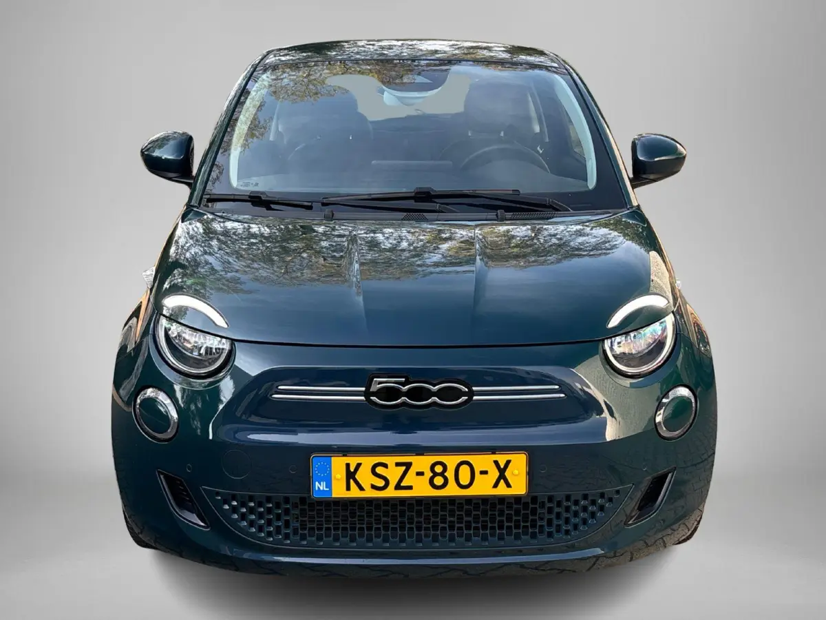 Icon 42 kWh | Parkeersensoren voor+ achter | Navigatie | Climate control | Camera | Adaptive Cruise Control |