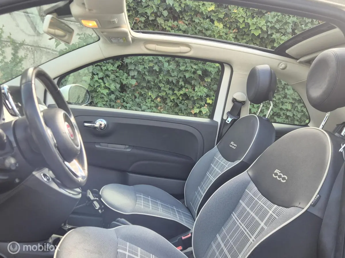 Lounge 1.2 Cabrio Groot beeldscherm Cruise-control Pdc