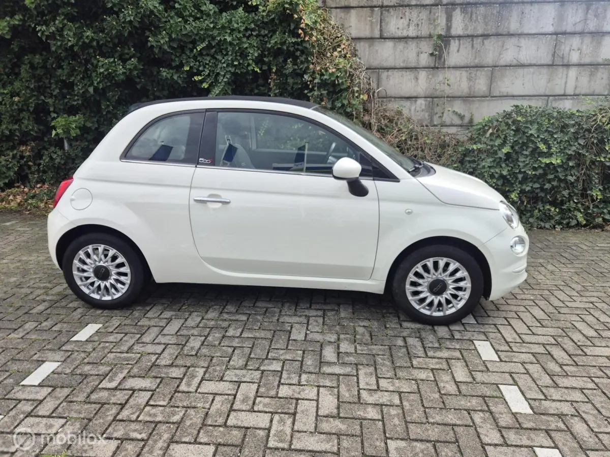 Lounge 1.2 Cabrio Groot beeldscherm Cruise-control Pdc