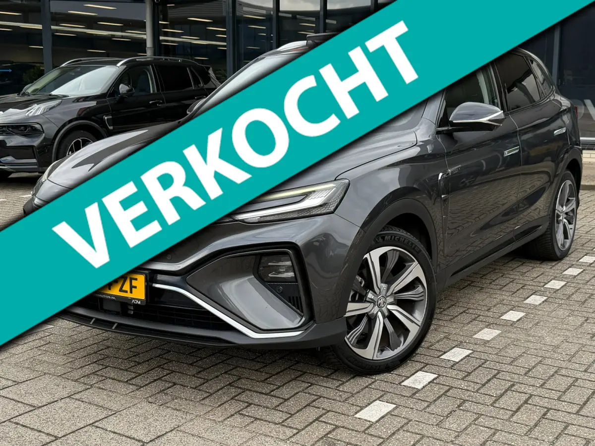 Luxury 70 kWh l PANO l ACC l SFEERVERL.