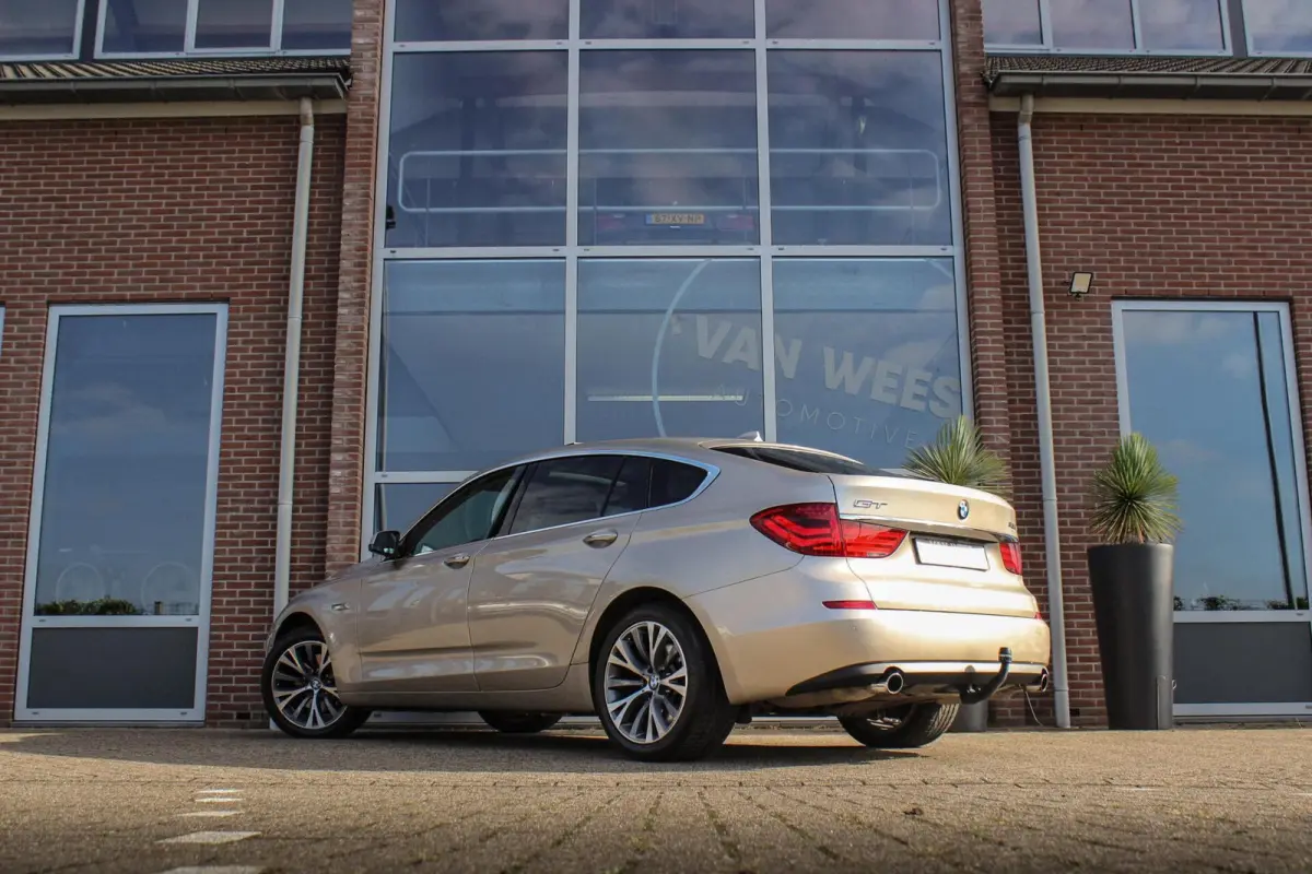 535i High Executive | Achterasbesturing | Stoelventilatie | Head-up | Panoramadak | Rijstrooksensor | HiFi audio | Comfortstoelen | Side view camera