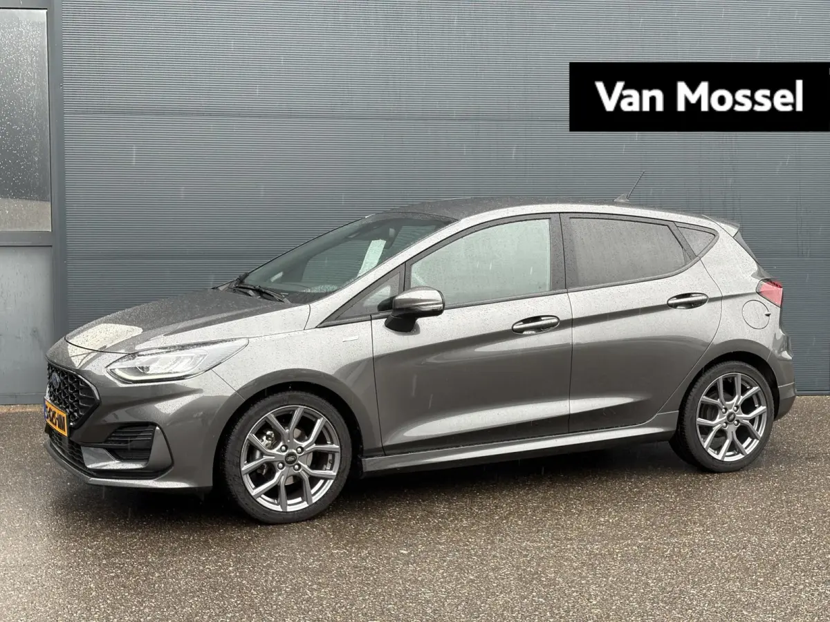 1.0 EcoBoost Hybrid ST-Line X | VOLLEDIG DEALER ONDERHOUDEN | WINTER PACK | CAMERA | ADAPTIVE CRUISE CONTROL | NAVI | LMV |