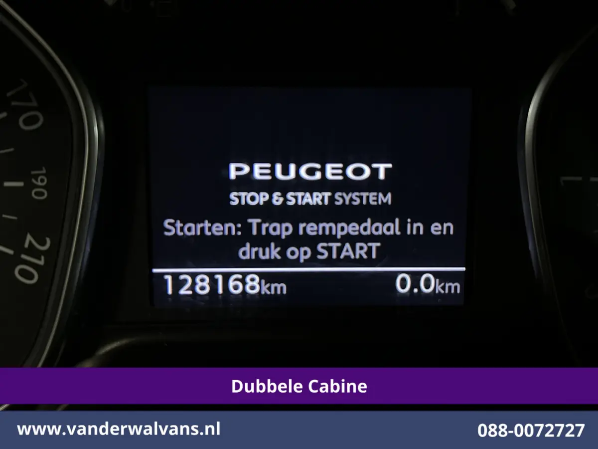 2.0 BlueHDI 177pk Automaat L3H1 Dubbele Cabine SPORT Euro6 Airco | 5-Zits | Camera | Navigatie | Apple Carplay | Xenon | 2x Zijdeur Cruisecontrol, Android Auto, LM Velgen, Dakrails, Sidebars