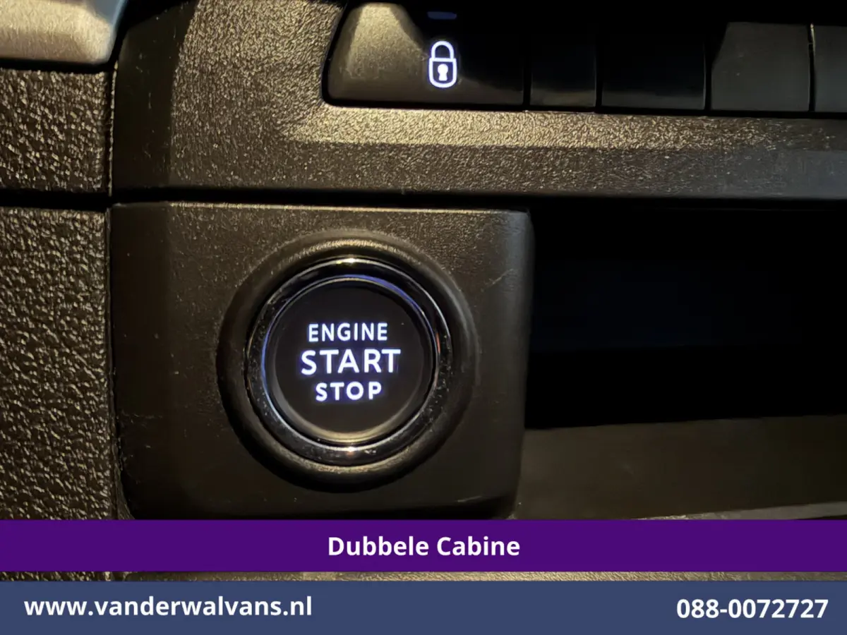 2.0 BlueHDI 177pk Automaat L3H1 Dubbele Cabine SPORT Euro6 Airco | 5-Zits | Camera | Navigatie | Apple Carplay | Xenon | 2x Zijdeur Cruisecontrol, Android Auto, LM Velgen, Dakrails, Sidebars