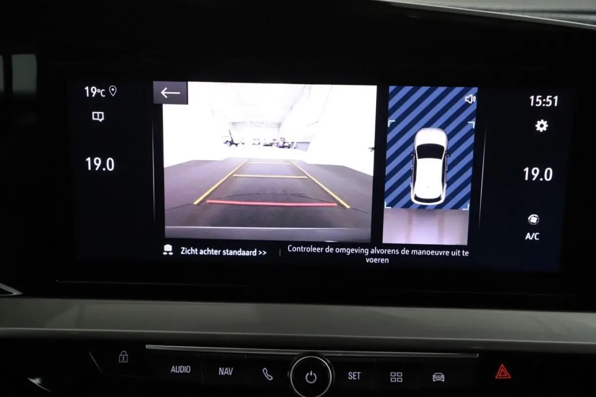 1.2 T 130 pk Automaat Ultimate Camera/Winterpakket /Ecc/Alcantara/Keyless/Blindspot/Vc/18inch