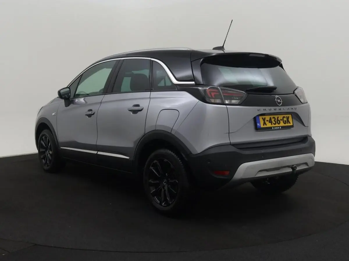 1.2T 130pk Automaat Ultimate Trekhaak/Alcantara/ 4S.Banden/Winterpakket/Camera/Nav/Keyless